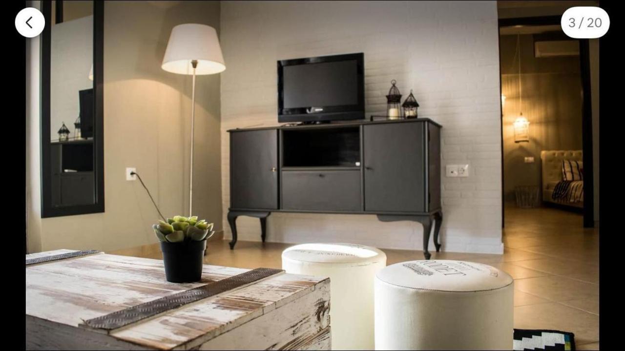 Апартаменты Moonstone House B Митилини Экстерьер фото